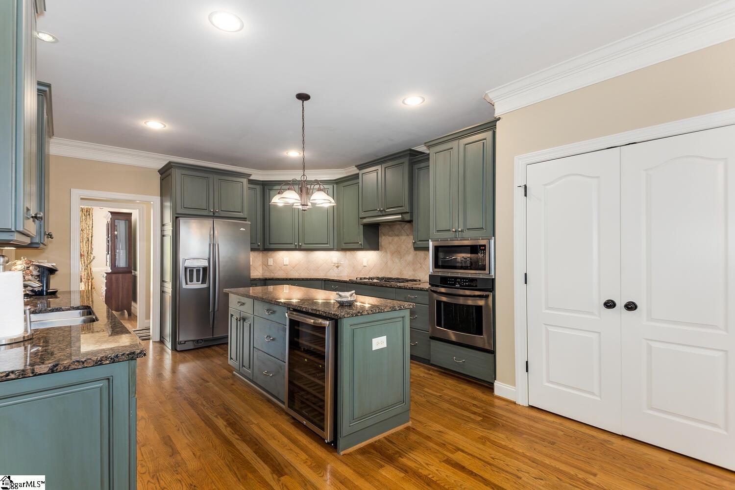 2 Sunning Hill Road Simpsonville, SC 29681 - Photo 10 of 35 Gallery Image 10