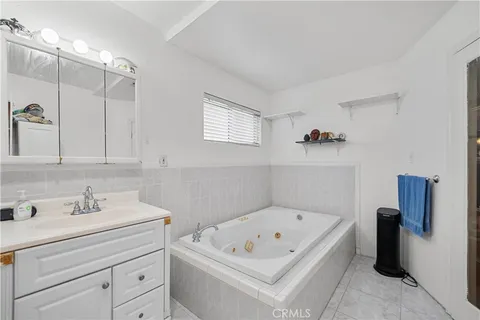 $750,000 | 5941 4th, Los Angeles, CA 90043