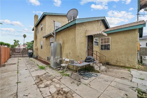 $750,000 | 5941 4th, Los Angeles, CA 90043
