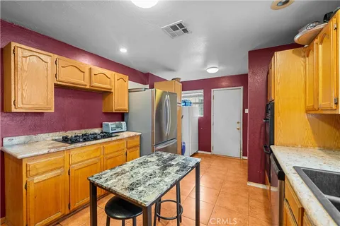 $750,000 | 5941 4th, Los Angeles, CA 90043