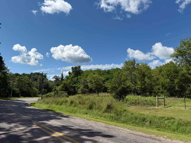 $90,000 | 7.75-acres County Rd G, Oxford, WI 53952