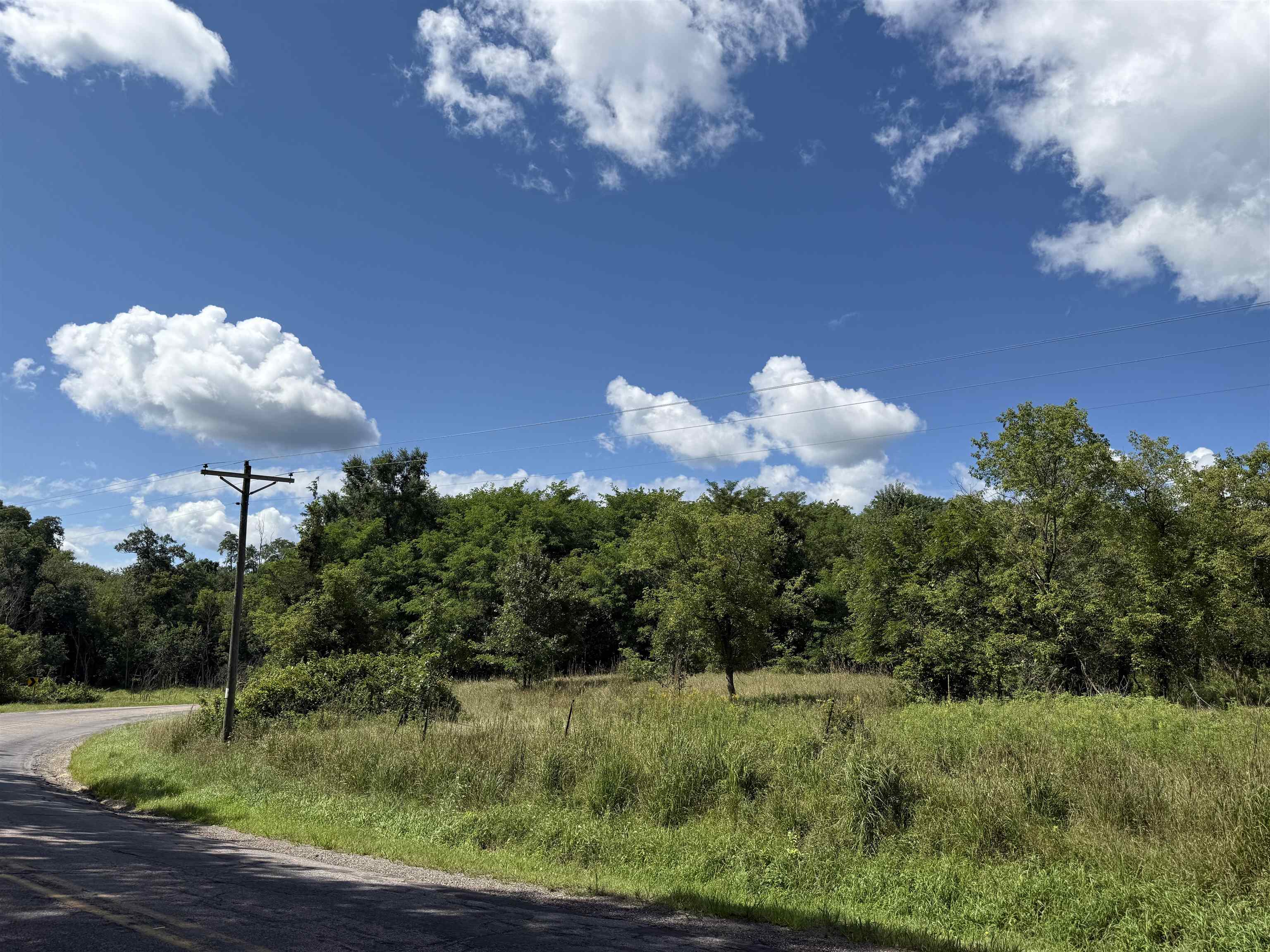 7.75-acres County Rd G Oxford, WI 53952 - Photo 2 of 9