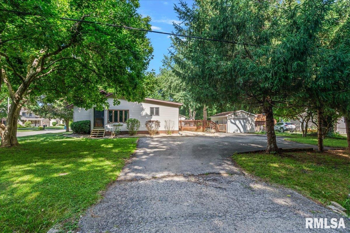 5771 North Cotton Hill Road Springfield, IL 62703 - Photo 3 of 35