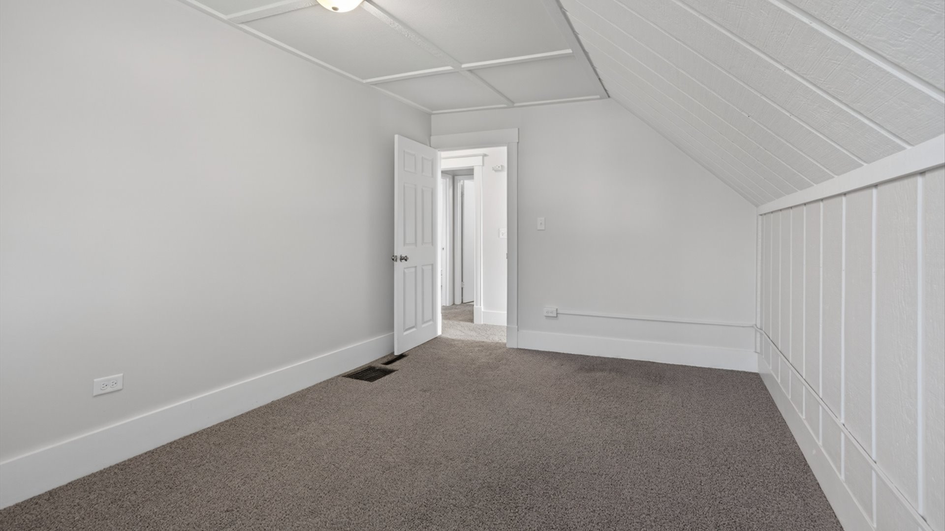 1214 Wall Street Normal, IL 61761 - Photo 16 of 22