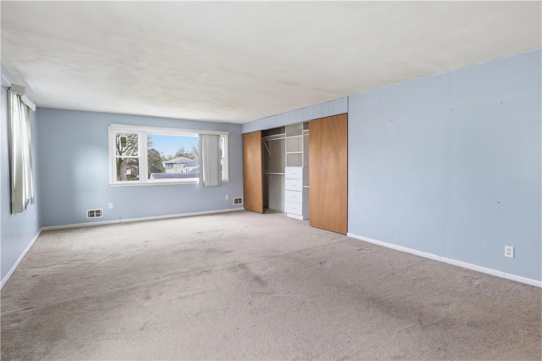 577 Fetzner Road Greece, NY 14626 - Photo 14 of 33