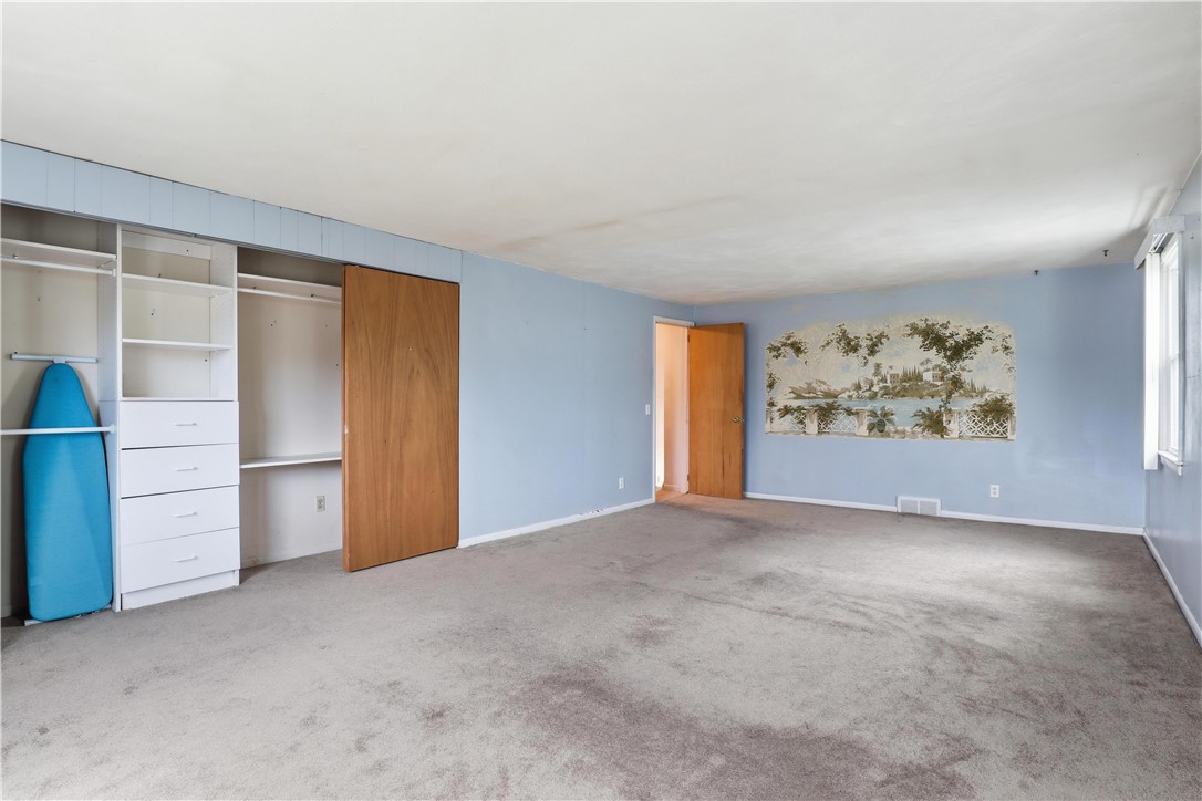 577 Fetzner Road Greece, NY 14626 - Photo 16 of 33