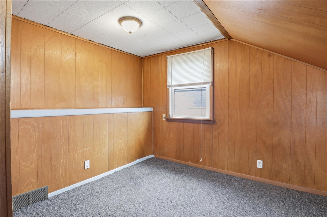 577 Fetzner Road Greece, NY 14626 - Photo 19 of 33