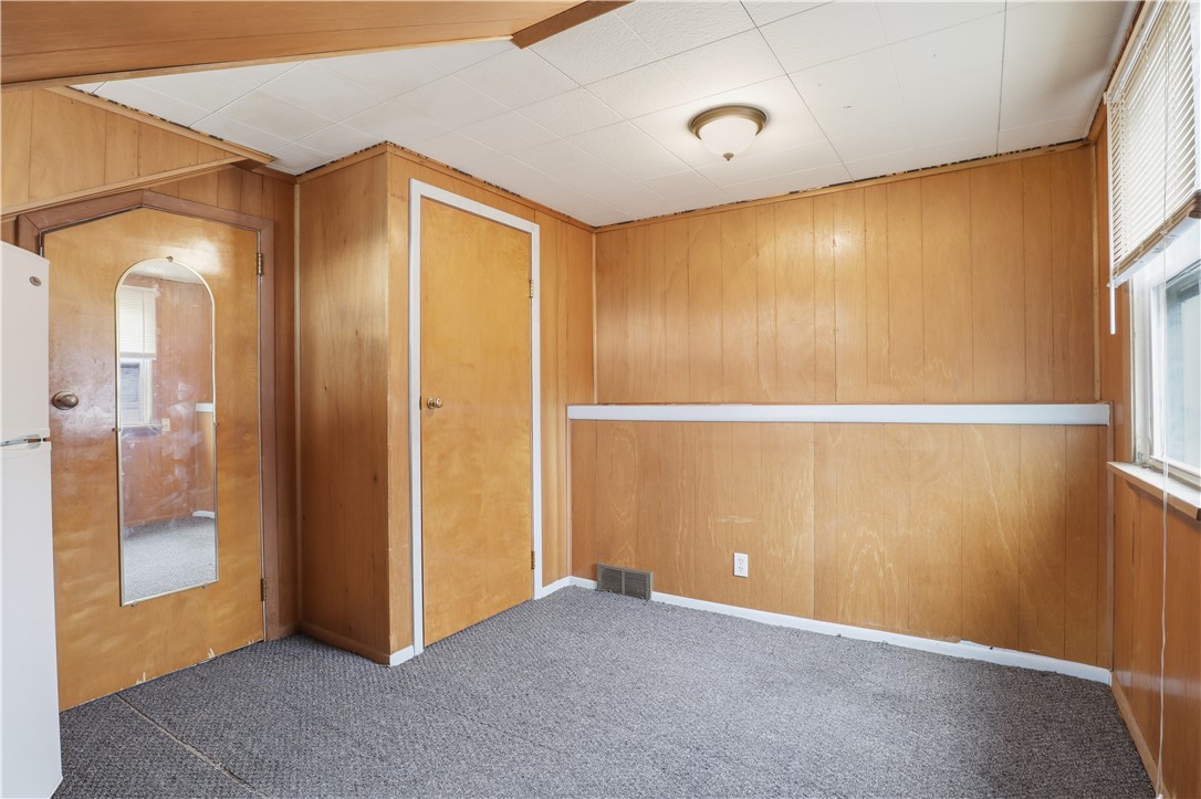 577 Fetzner Road Greece, NY 14626 - Photo 20 of 33