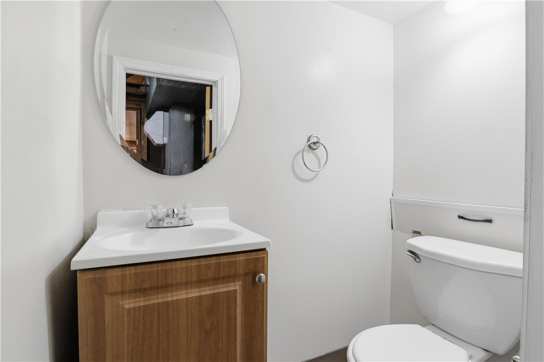 577 Fetzner Road Greece, NY 14626 - Photo 23 of 33