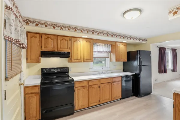 $169,900 | 577 Fetzner Road, Greece, NY 14626