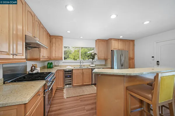 $1,395,000 | 1700 Pleasant Hill Road, Pleasant Hill, CA 94523