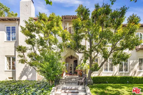 $3,395,000 | 366 North Sycamore Avenue, Los Angeles, CA 90036