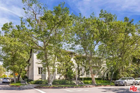 $3,395,000 | 366 North Sycamore Avenue, Los Angeles, CA 90036