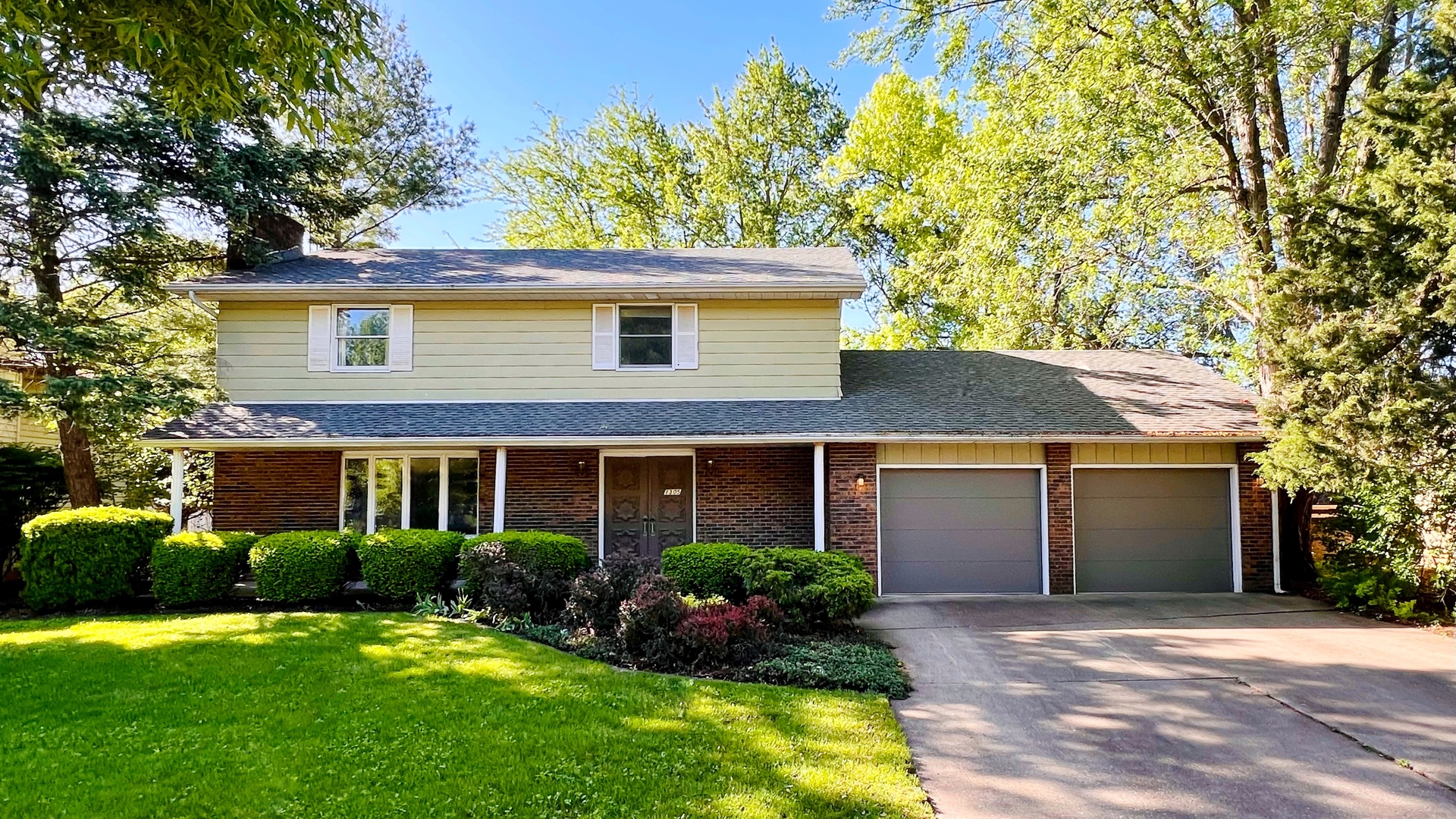 1305 Baugh Drive Normal, IL 61761 - Photo 1 of 58