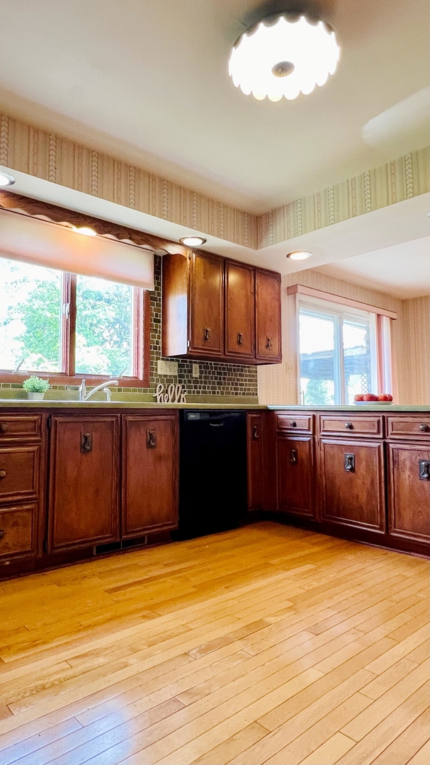 1305 Baugh Drive Normal, IL 61761 - Photo 15 of 58