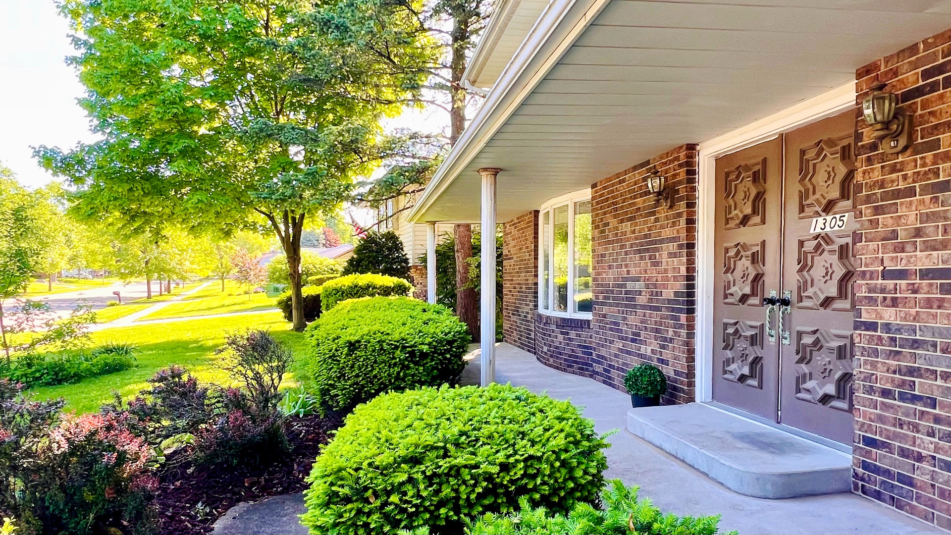 1305 Baugh Drive Normal, IL 61761 - Photo 3 of 58