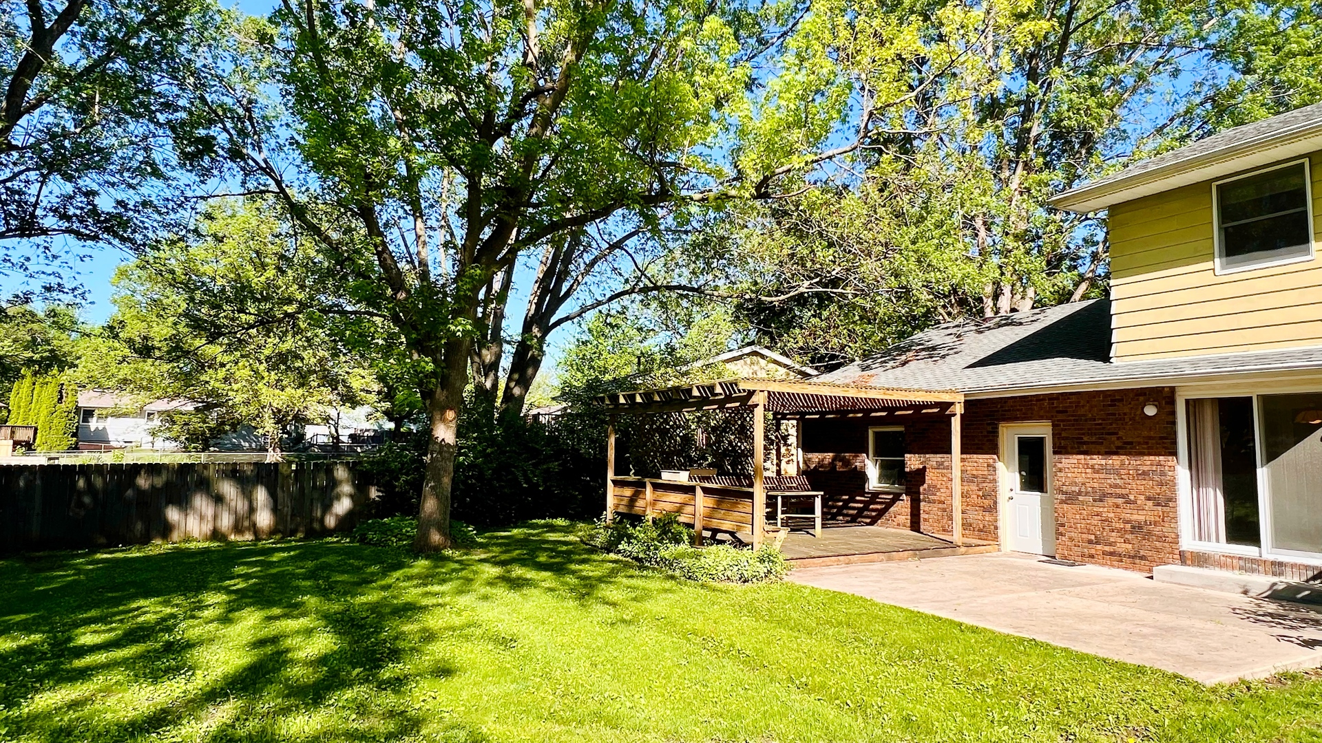 1305 Baugh Drive Normal, IL 61761 - Photo 5 of 58