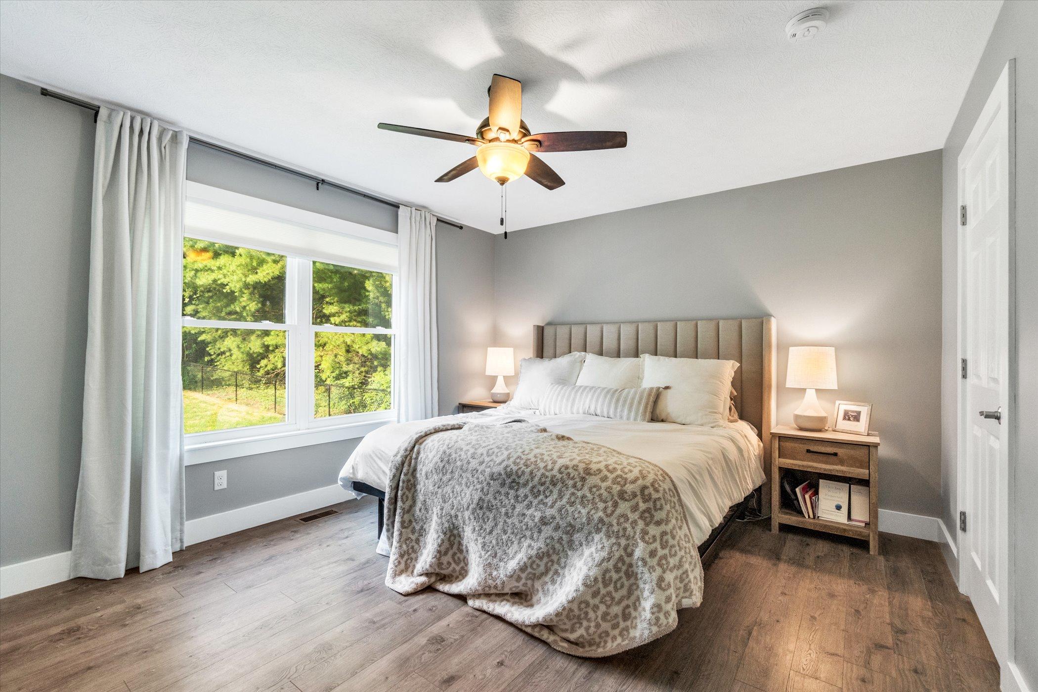 4048 Franklin Road Jackson, MI 49203 - Photo 27 of 38 26-4048-Franklin-Rd-WindowStill-Real-Est