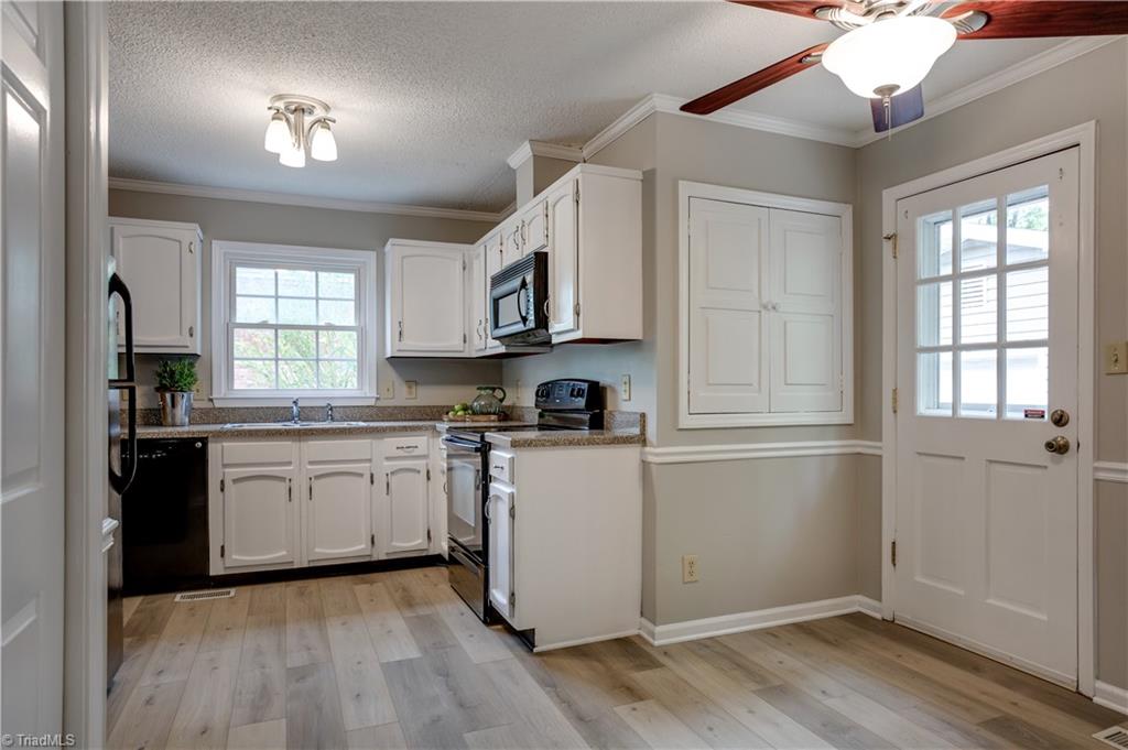 2125 Three Meadows Road Greensboro, NC 27455 - Photo 8 of 22 Gallery Image 8