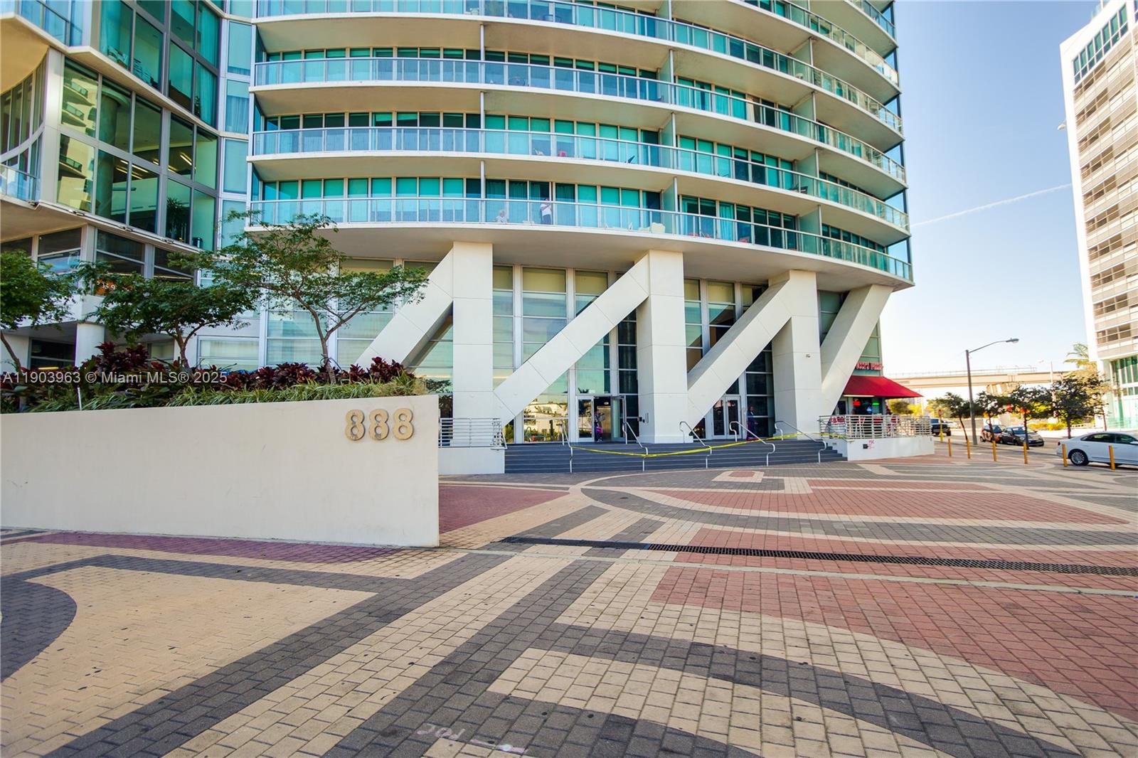 Downtown Miami Miami, FL 33132 - Photo 24 of 27 Gallery Image 24