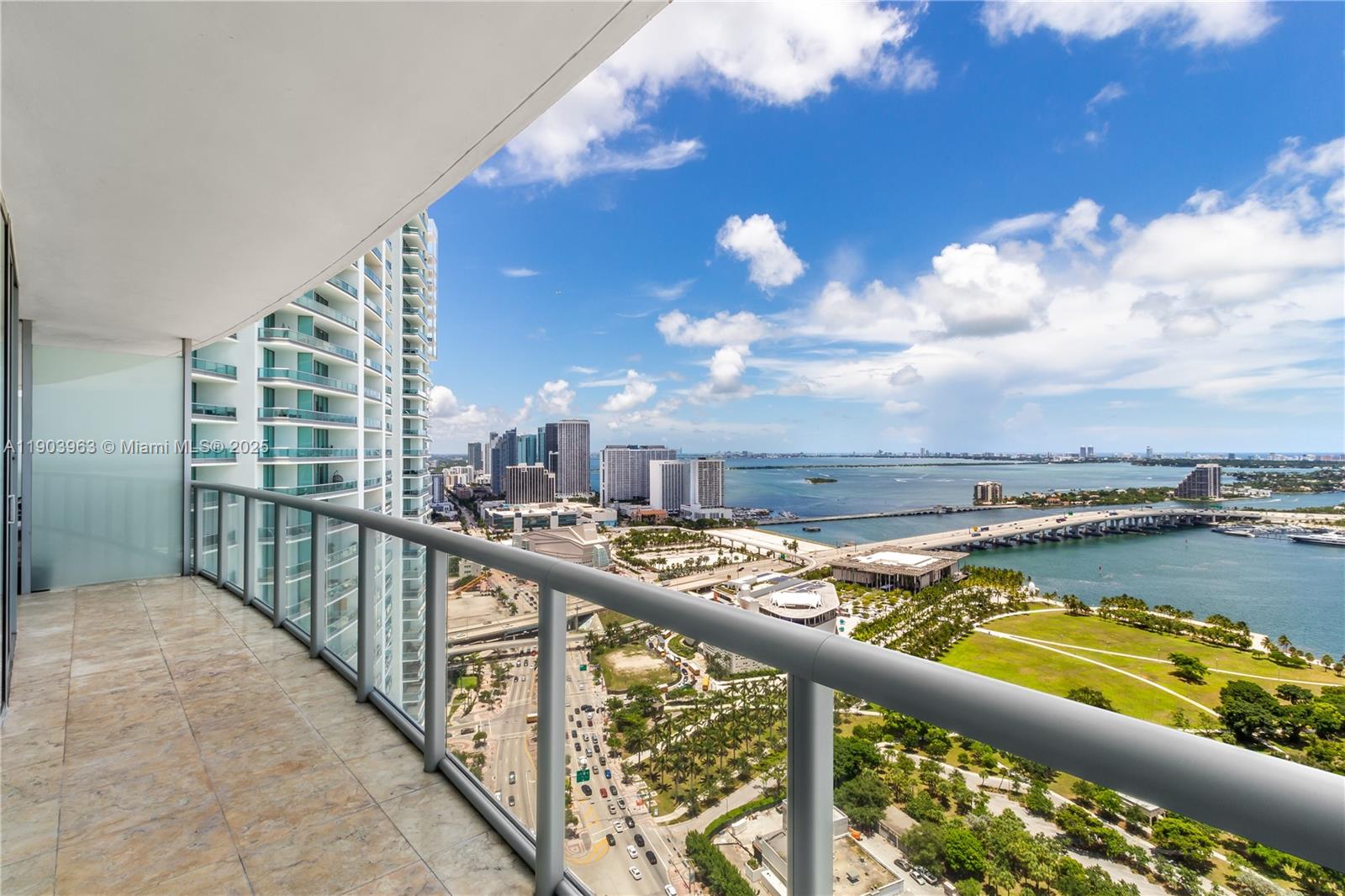 Downtown Miami Miami, FL 33132 - Photo 9 of 27 Gallery Image 9