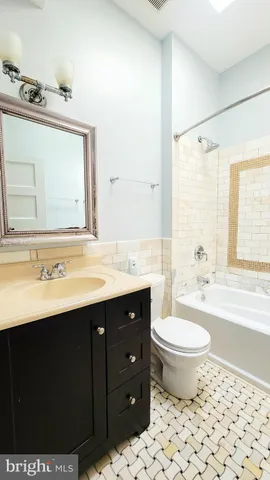 $1,225,000 | 2216 1st Street Northwest, Washington, DC 20001