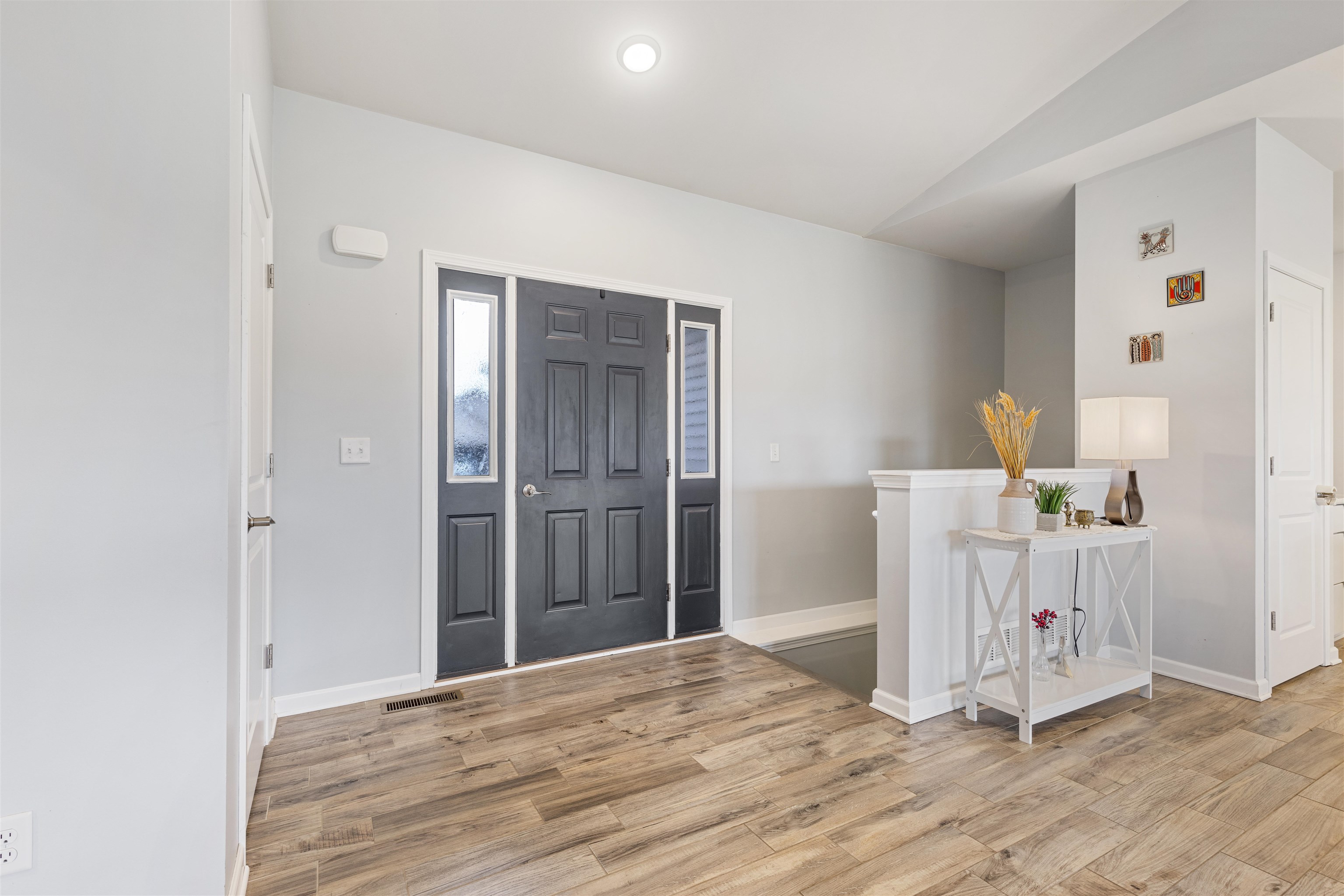 1943 Sawyer Road Belvidere, IL 61008 - Photo 4 of 28 Gallery Image 4