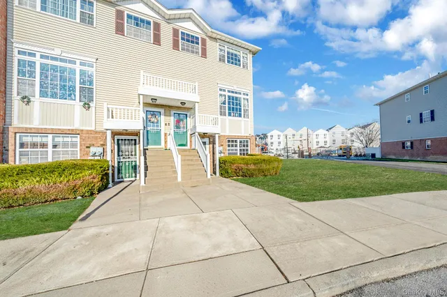 $625,000 | 101 Surf Drive, Unit 23 | Harding Park