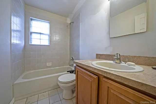 $625,000 | 101 Surf Drive, Unit 23 | Harding Park