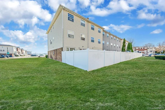 $625,000 | 101 Surf Drive, Unit 23 | Harding Park