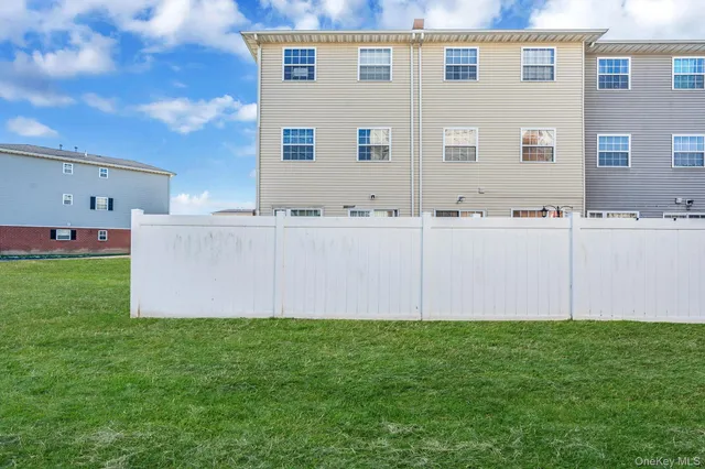 $625,000 | 101 Surf Drive, Unit 23 | Harding Park