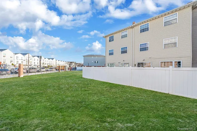 $625,000 | 101 Surf Drive, Unit 23 | Harding Park