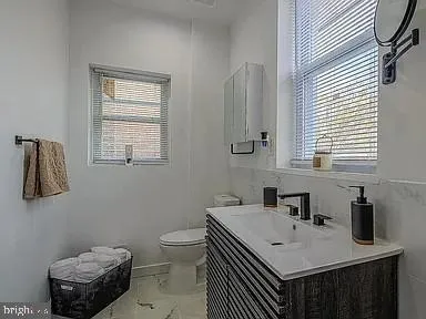 $1,850 | 913 South Yewdall Street, Philadelphia, PA 19143