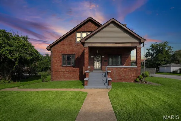 $50,000 | 737 Vogel Place, East St. Louis, IL 62205