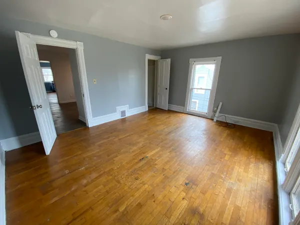 $359,900 | 529 Wheaton Avenue, Kalamazoo, MI 49008