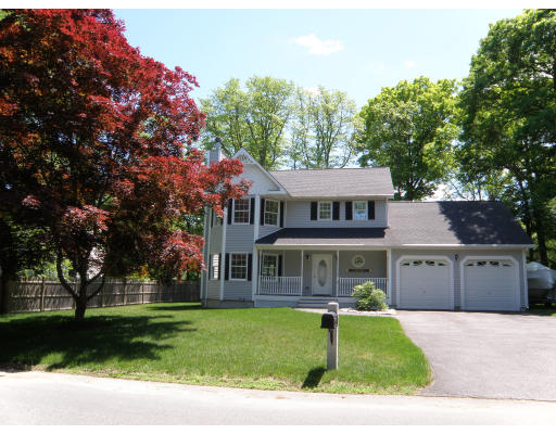 47 Edgar Road Scituate, MA 02066 - Photo 2 of 13 Gallery Image 2
