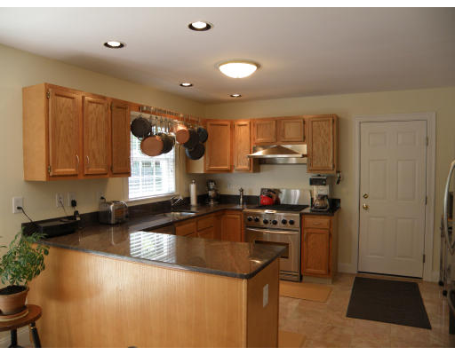47 Edgar Road Scituate, MA 02066 - Photo 4 of 13 Gallery Image 4