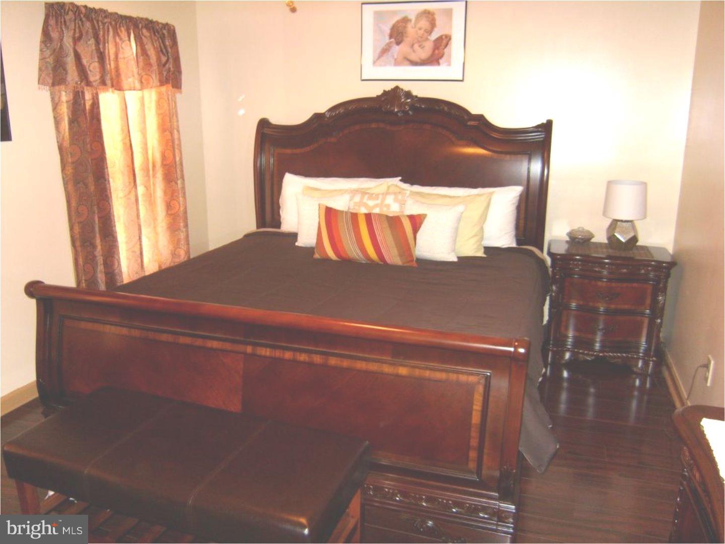 2739 Willits Road Philadelphia, PA 19114 - Photo 11 of 18 Bedroom - Main