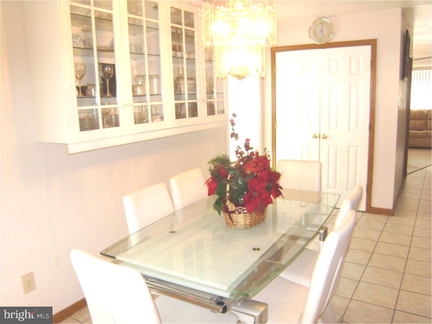2739 Willits Road Philadelphia, PA 19114 - Photo 9 of 18 Dining Room