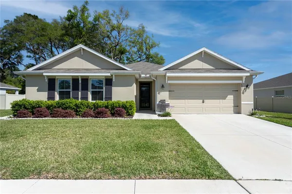 $374,900 | 5025 Northeast 15th Place, Ocala, FL 34470