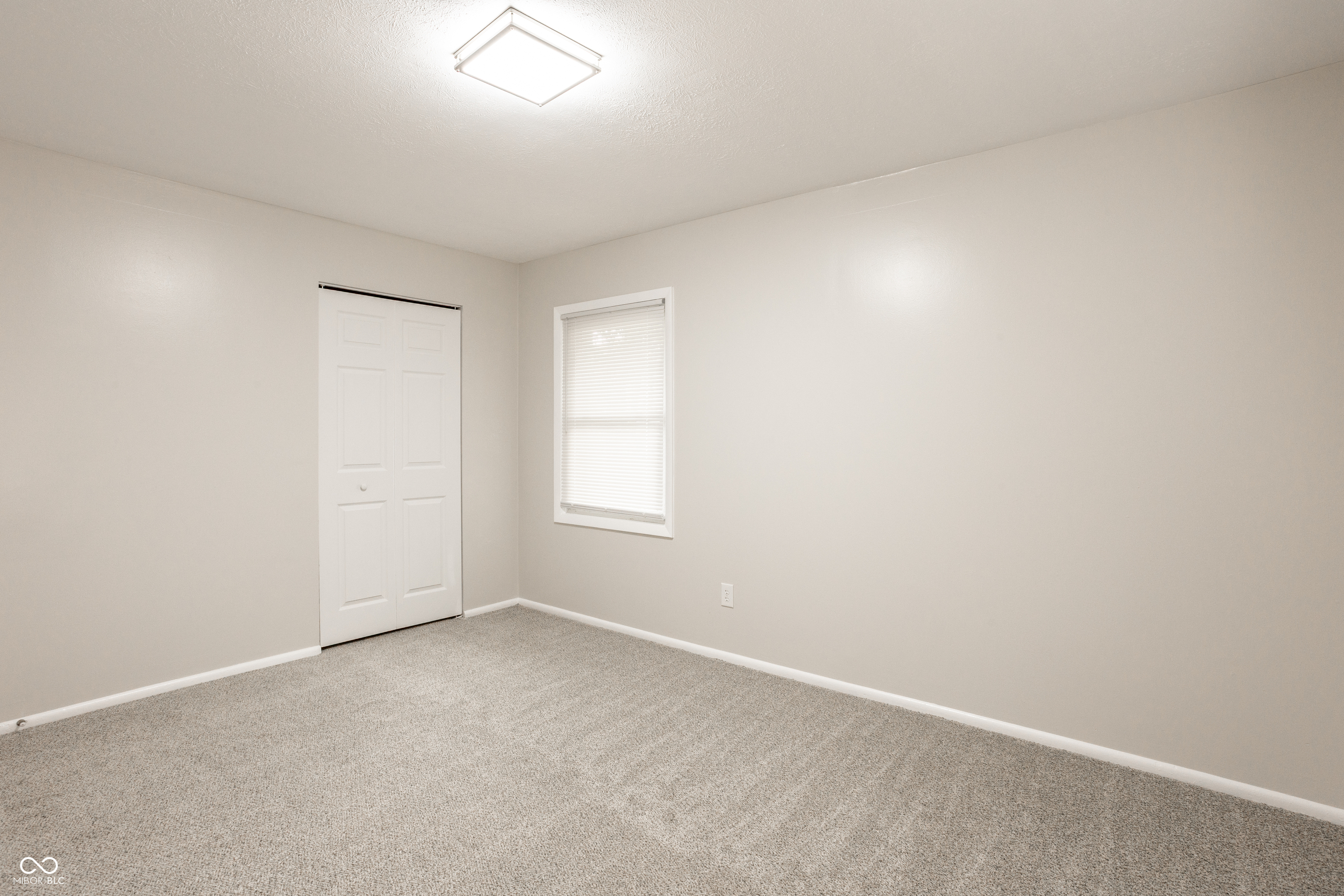 9969 Montery Road Indianapolis, IN 46235 - Photo 18 of 29