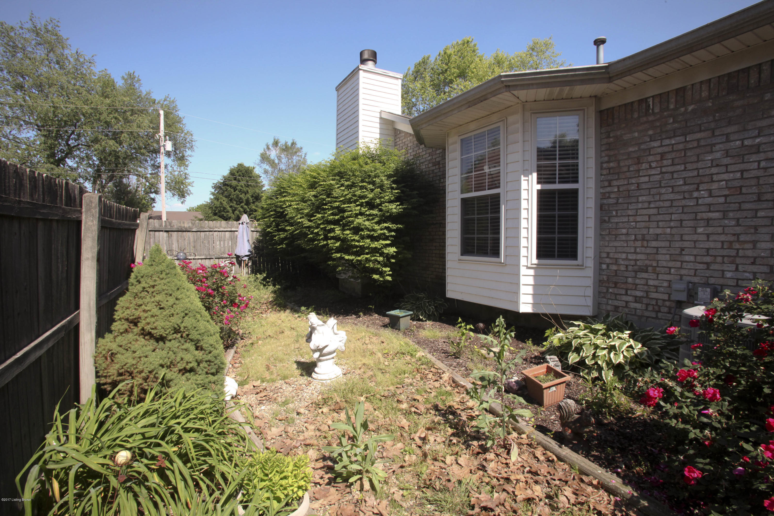 117 Stonepost Road Louisville, KY 40229 - Photo 55 of 57 ShellyHouse_0134