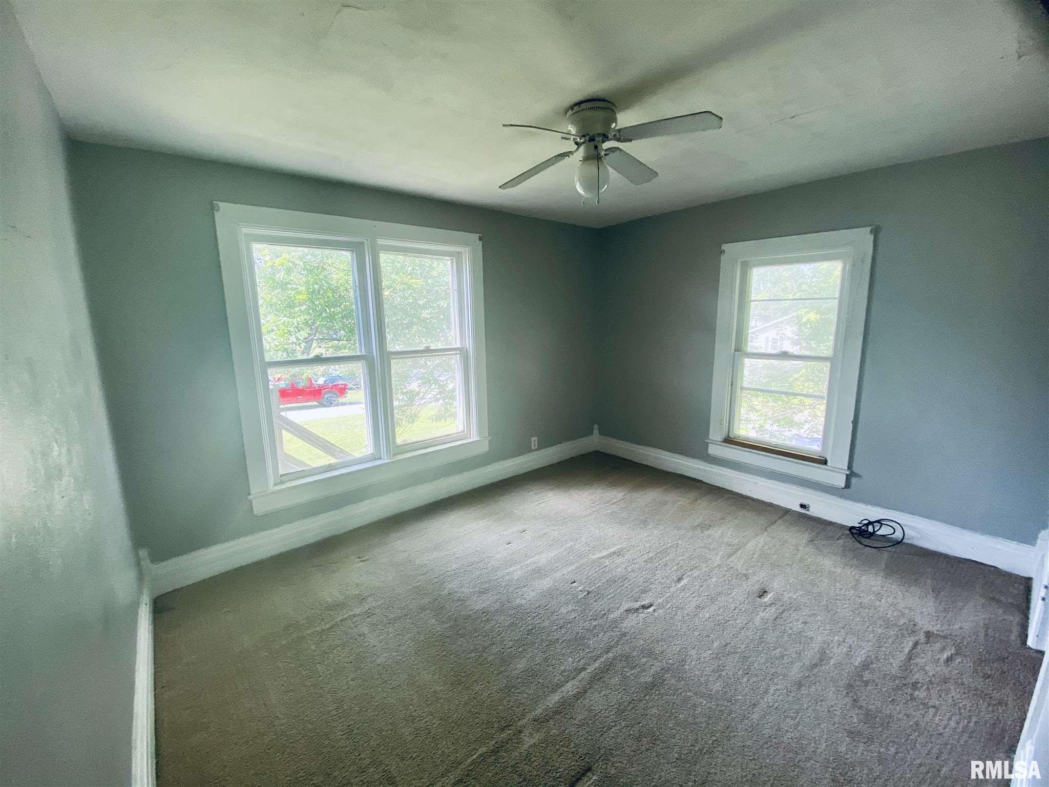 1202 17th Avenue Viola, IL 61486 - Photo 11 of 12