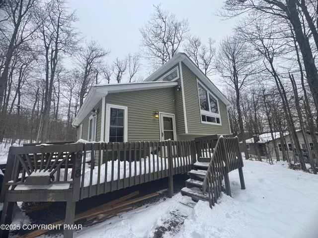 $1,700 | 9870 Deerwood Drive, Tobyhanna, PA 18466