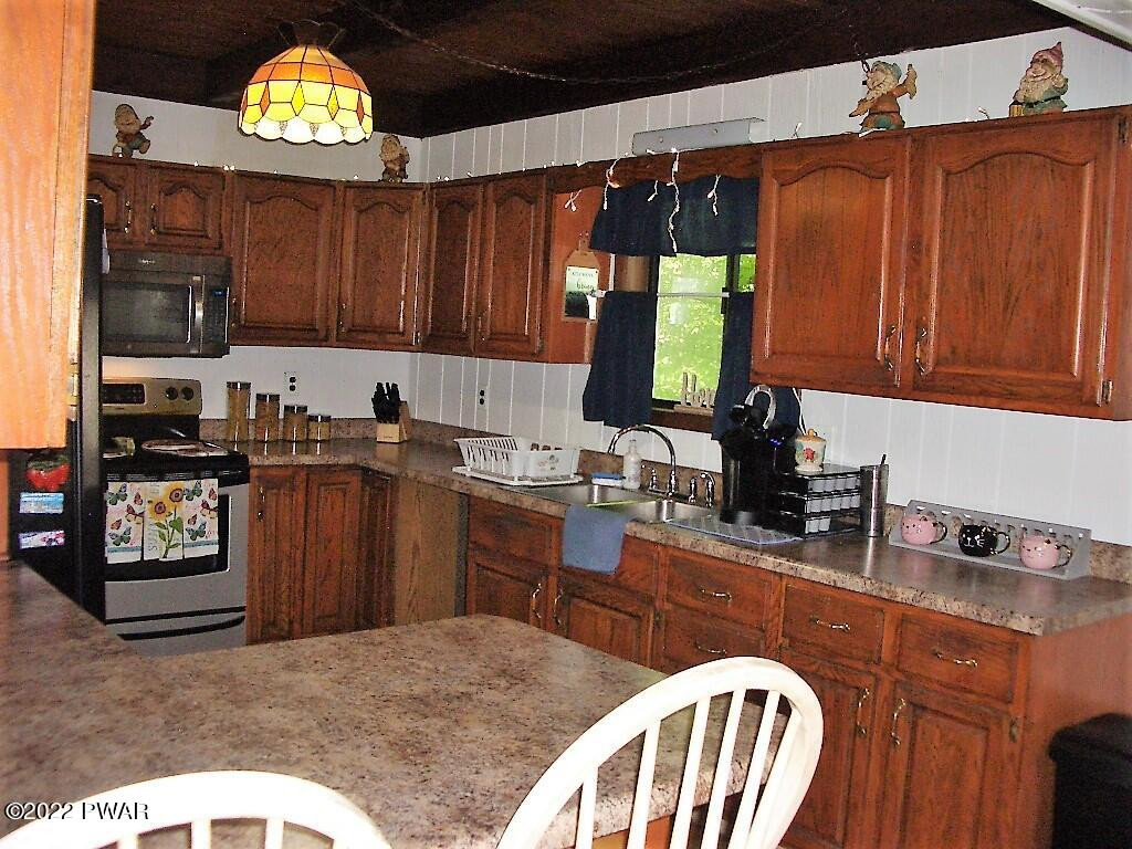 42 Ridgeview Drive Lake Ariel, PA 18436 - Photo 6 of 45