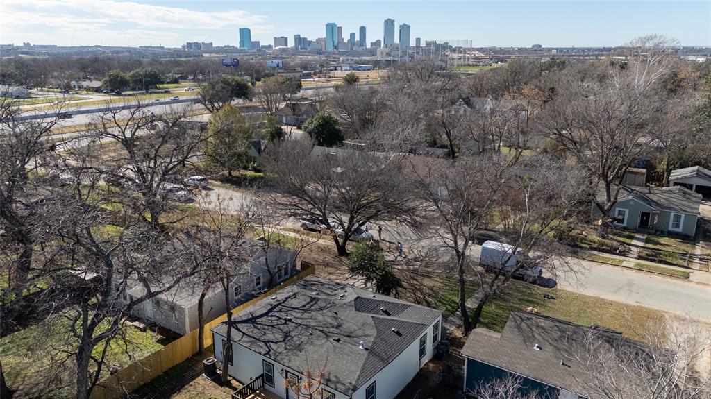 312 North Retta Street Fort Worth, TX 76111 - Photo 29 of 30 an aerial view of multiple house