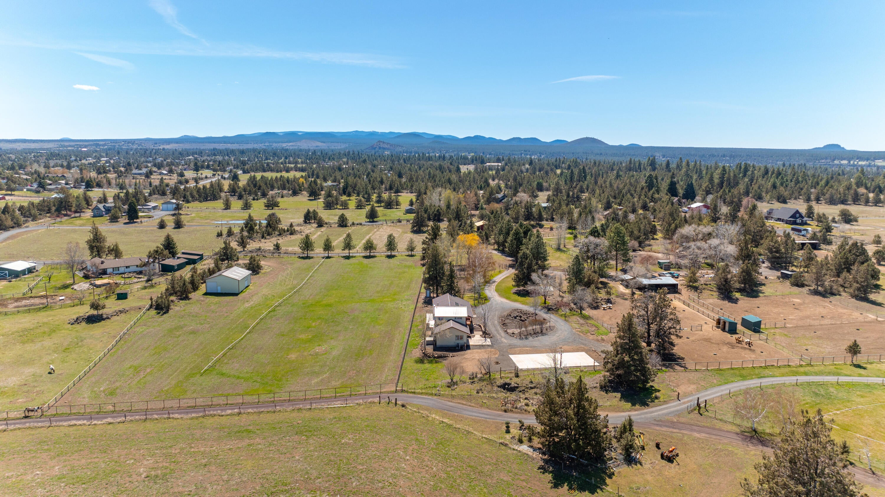 61265 Ward Road Bend, OR 97702 - Photo 63 of 66 47-print-Riley Visuals-24