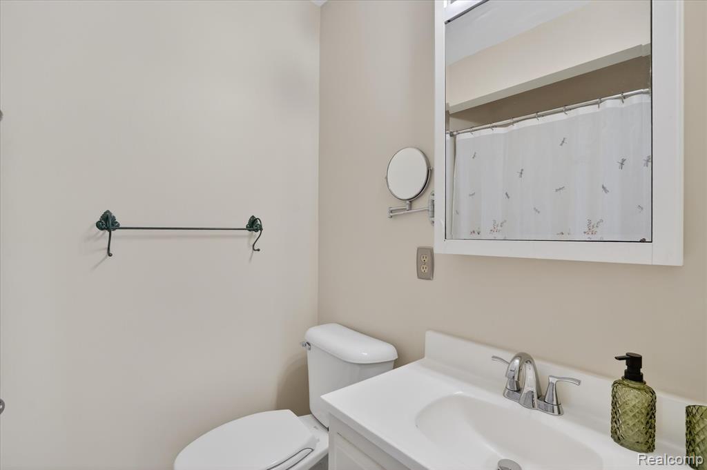 4990 Shepper Road Stockbridge, MI 49285 - Photo 13 of 56 Gallery Image 13