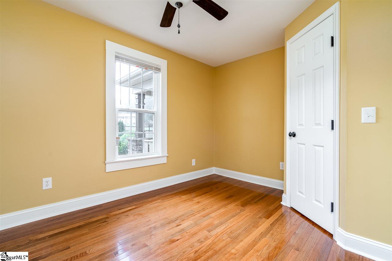117 Miller Road Taylors, SC 29687 - Photo 12 of 25