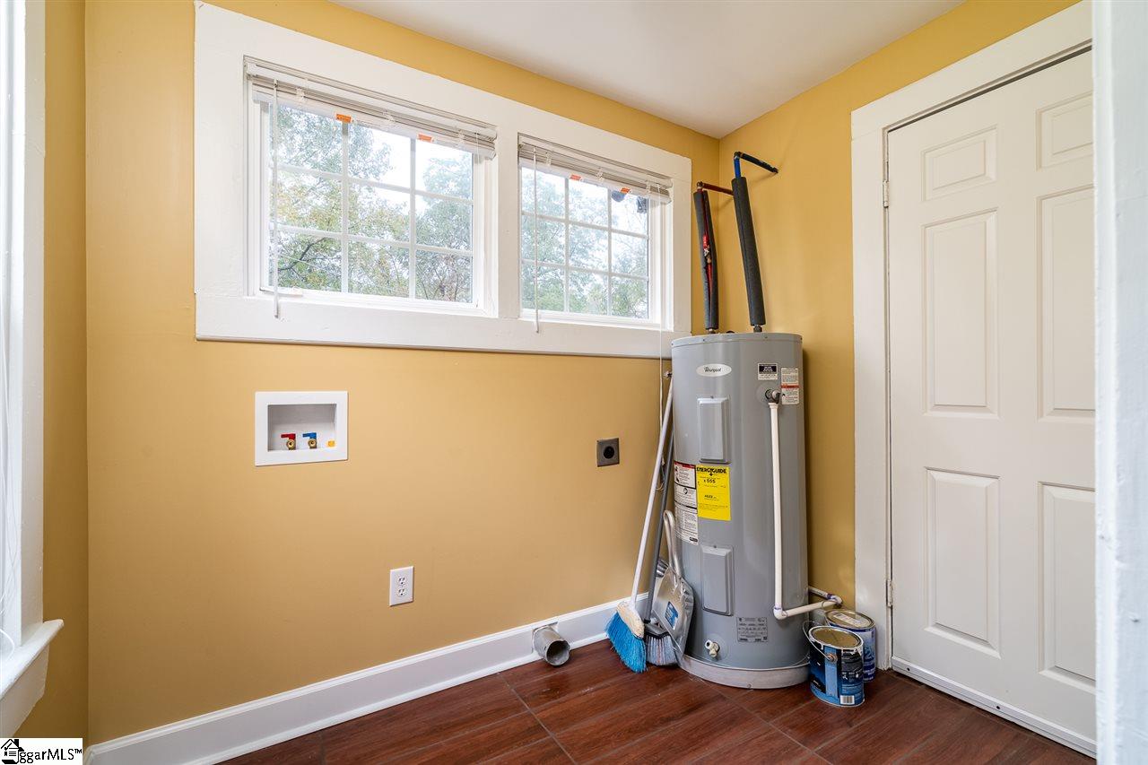 117 Miller Road Taylors, SC 29687 - Photo 14 of 25